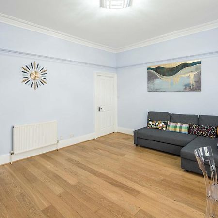 לונדון Gloucester Station Gem: 3 Bedroom Oasis מראה חיצוני תמונה